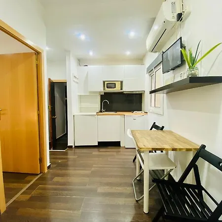 شقة 09 Apartament Born 4 2 *